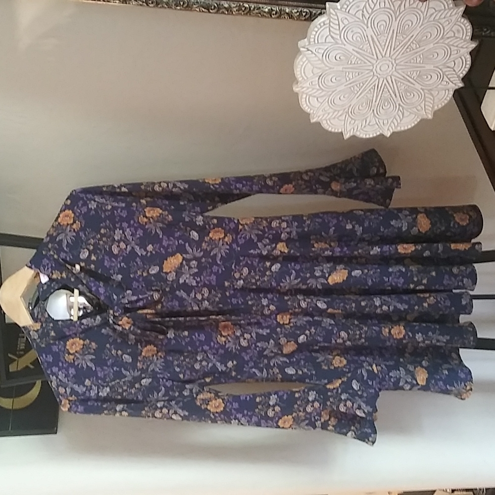 Re:named Floral Dress / SIZE M / Greenish